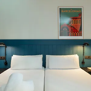 Som Nit Port Vell Guest house